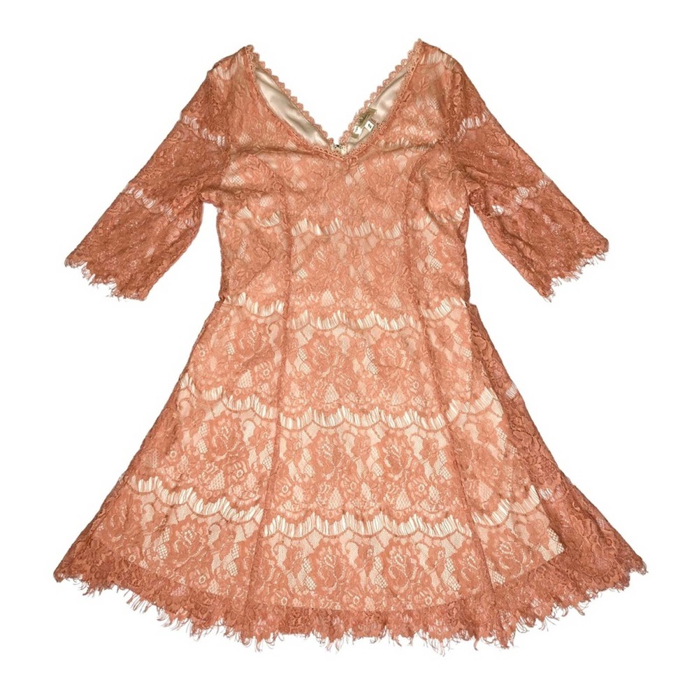 Andrée Peach / Cream Lace Dress EUC SMALL